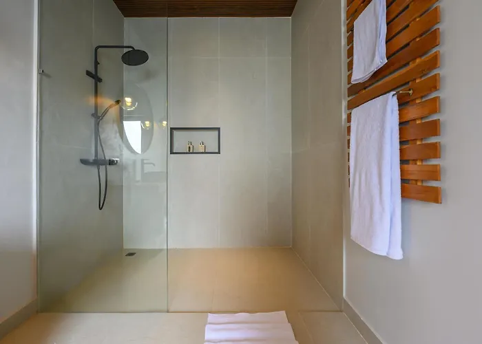 Spacious 4br Family Pool ヴィラ